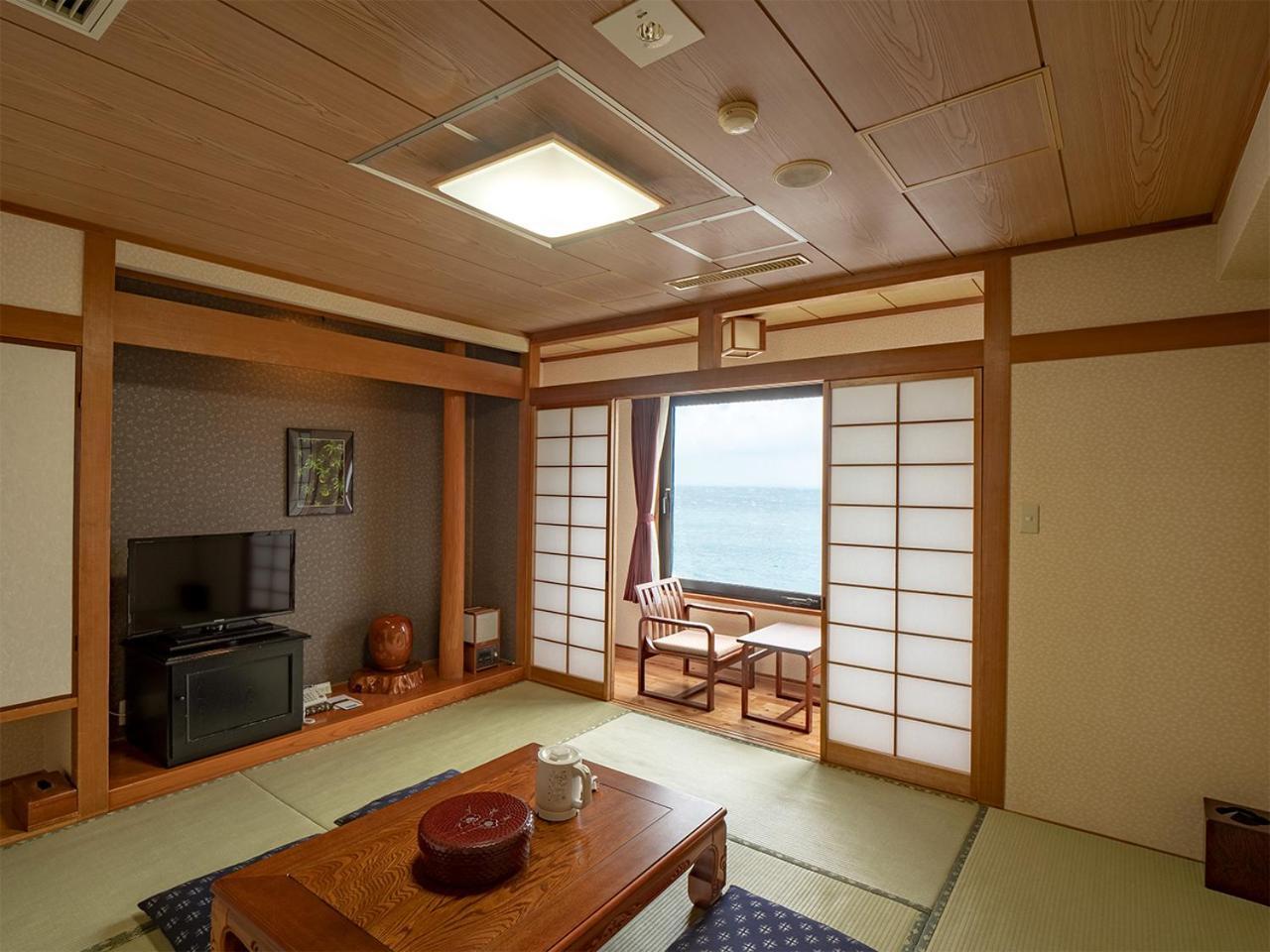 The Hotel Yakushima Ocean & Forest Екстер'єр фото